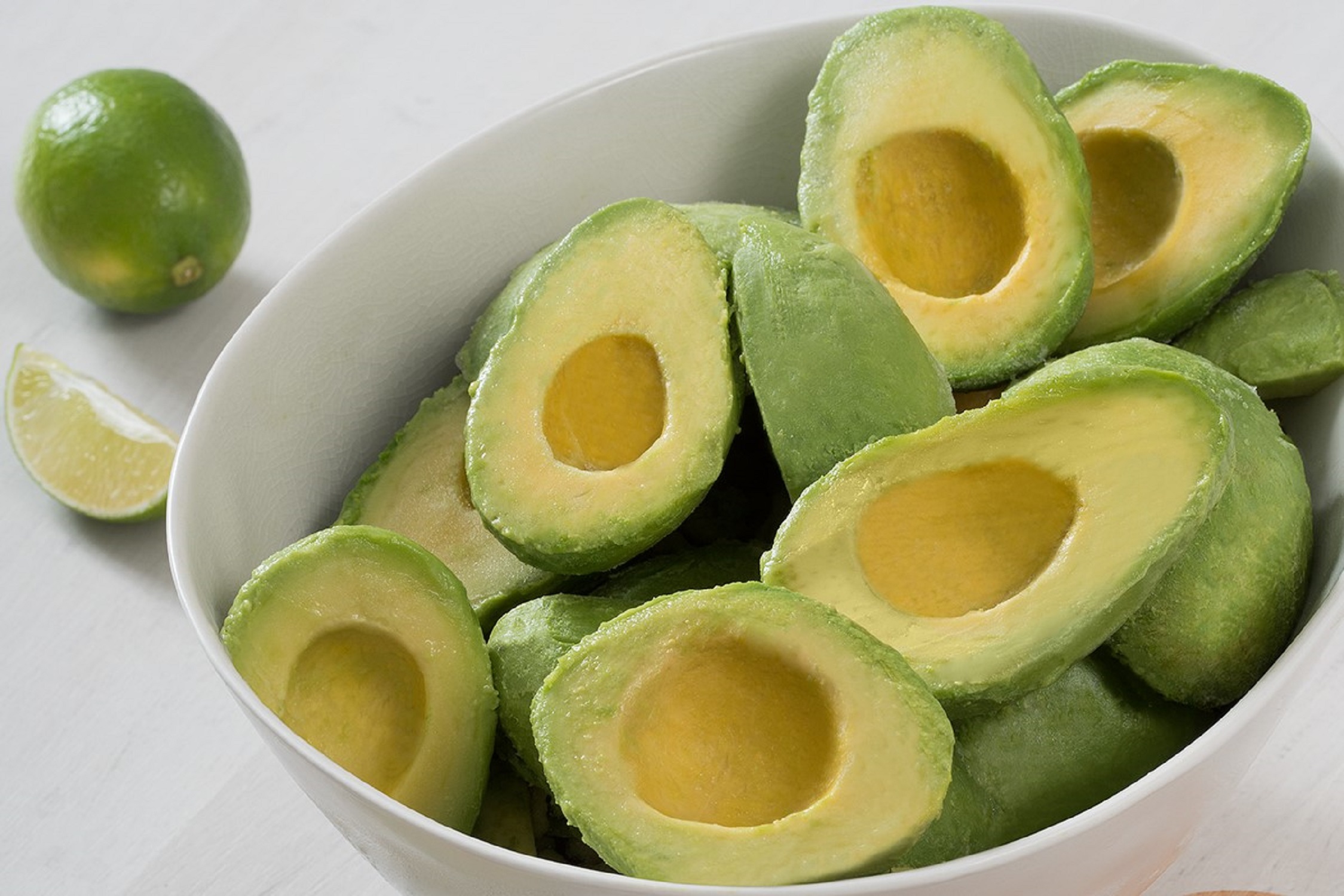 42944 Avocado blokjes 12x500 gr